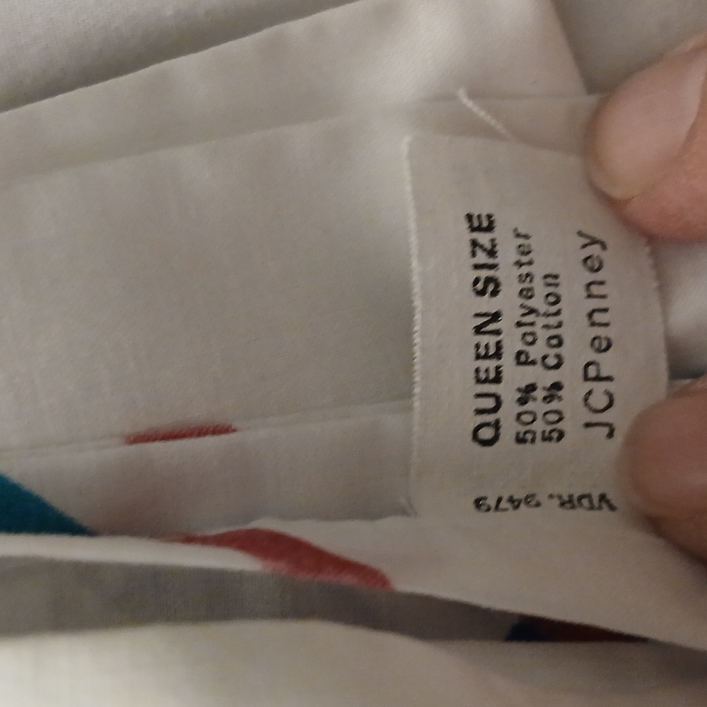 Vintage 3 Piece Queen Sheets - Picture 6 of 11